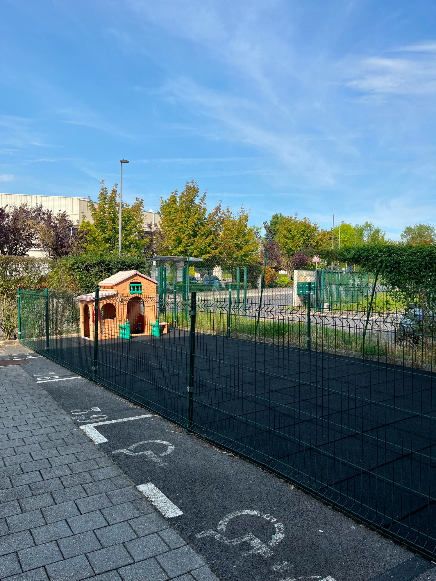 micro-creche-mc-crechendo-exterieur